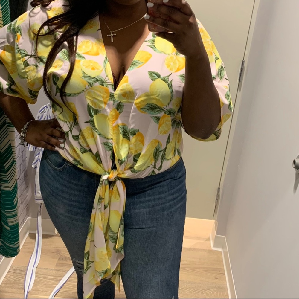 Tie Front Top